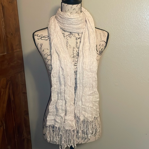 Anne Klein Scarf - Picture 1 of 5
